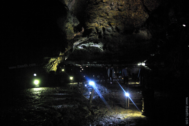 제주 만장굴 내부